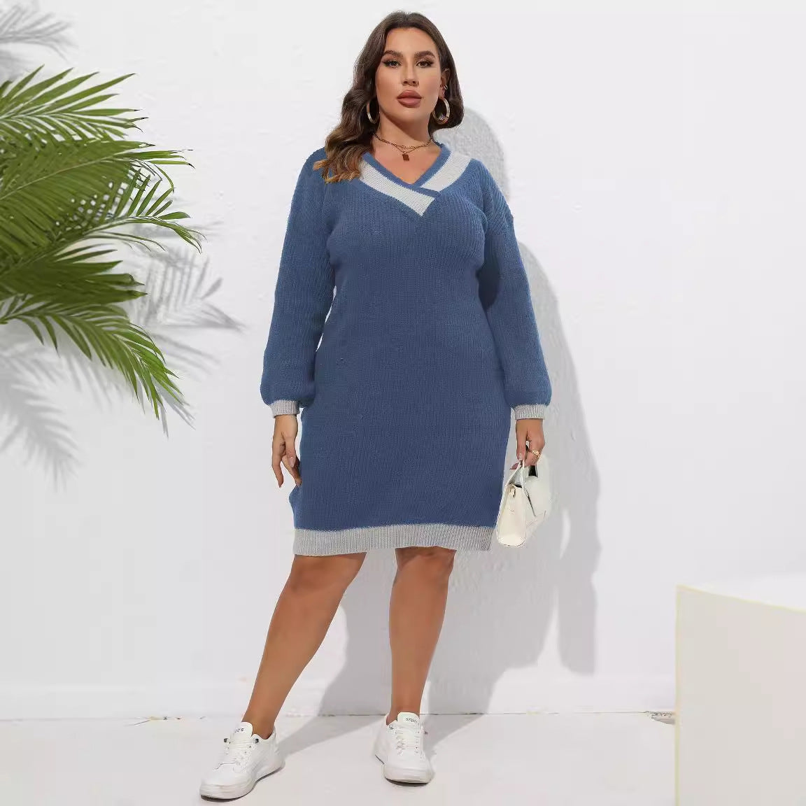 Plus Size V-Neck Color Block Sweater Dress