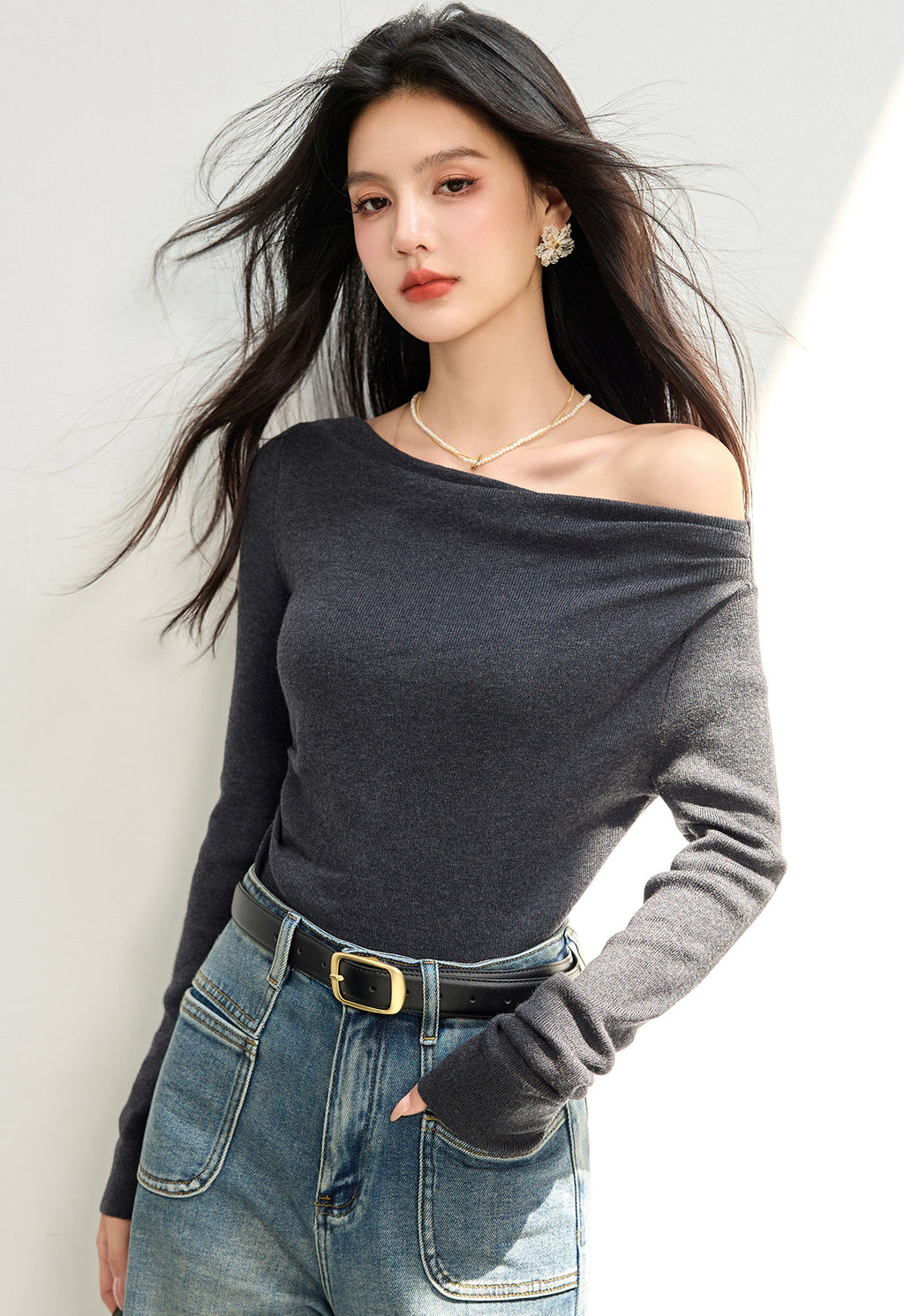 Women's One-Shoulder Long Sleeve Top
